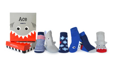 Load image into Gallery viewer, Trumpette Baby Socks - Ace
